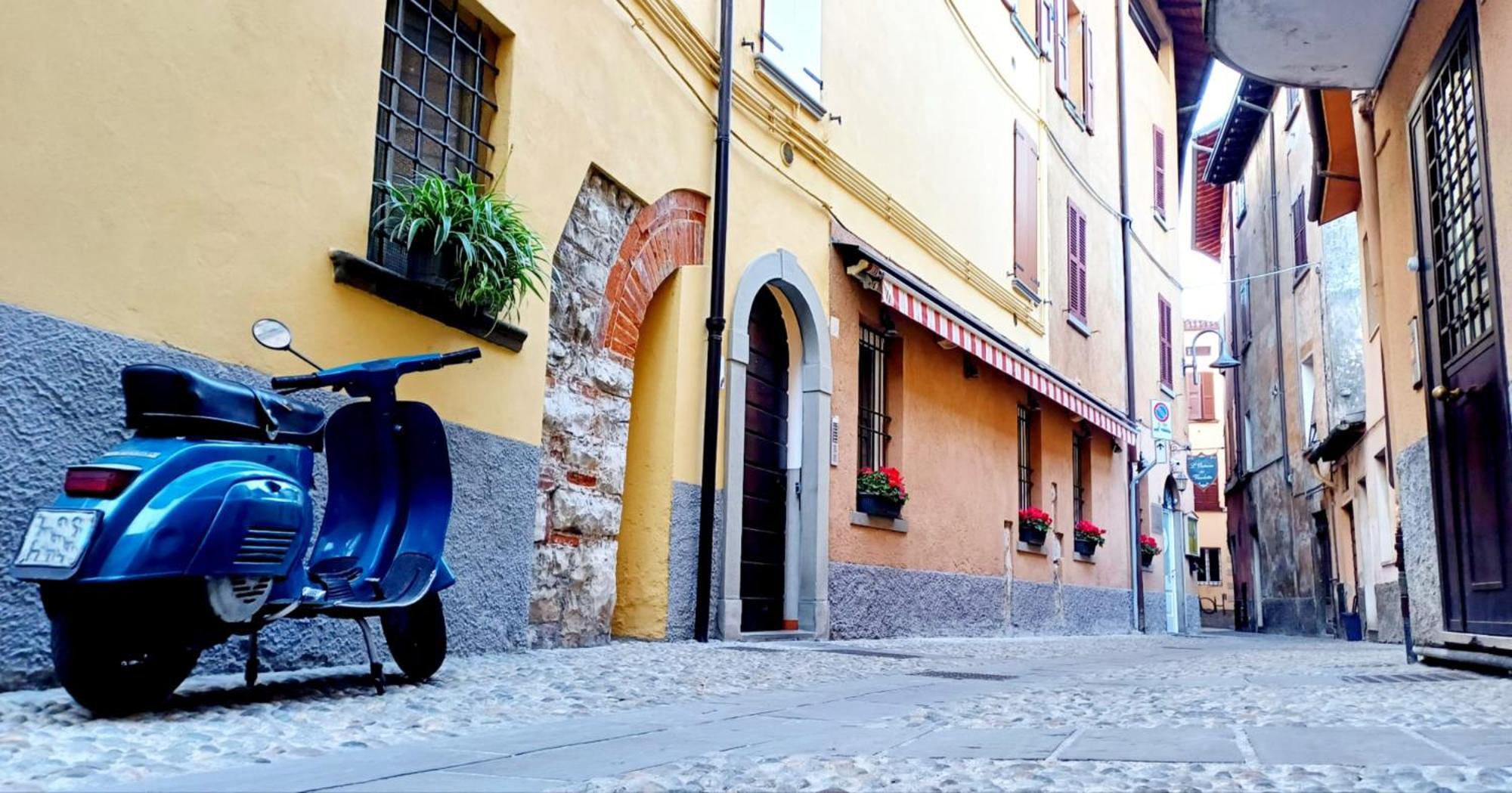 Iseo Portelle Holiday With Private Parking And Bike Storage Exterior photo
