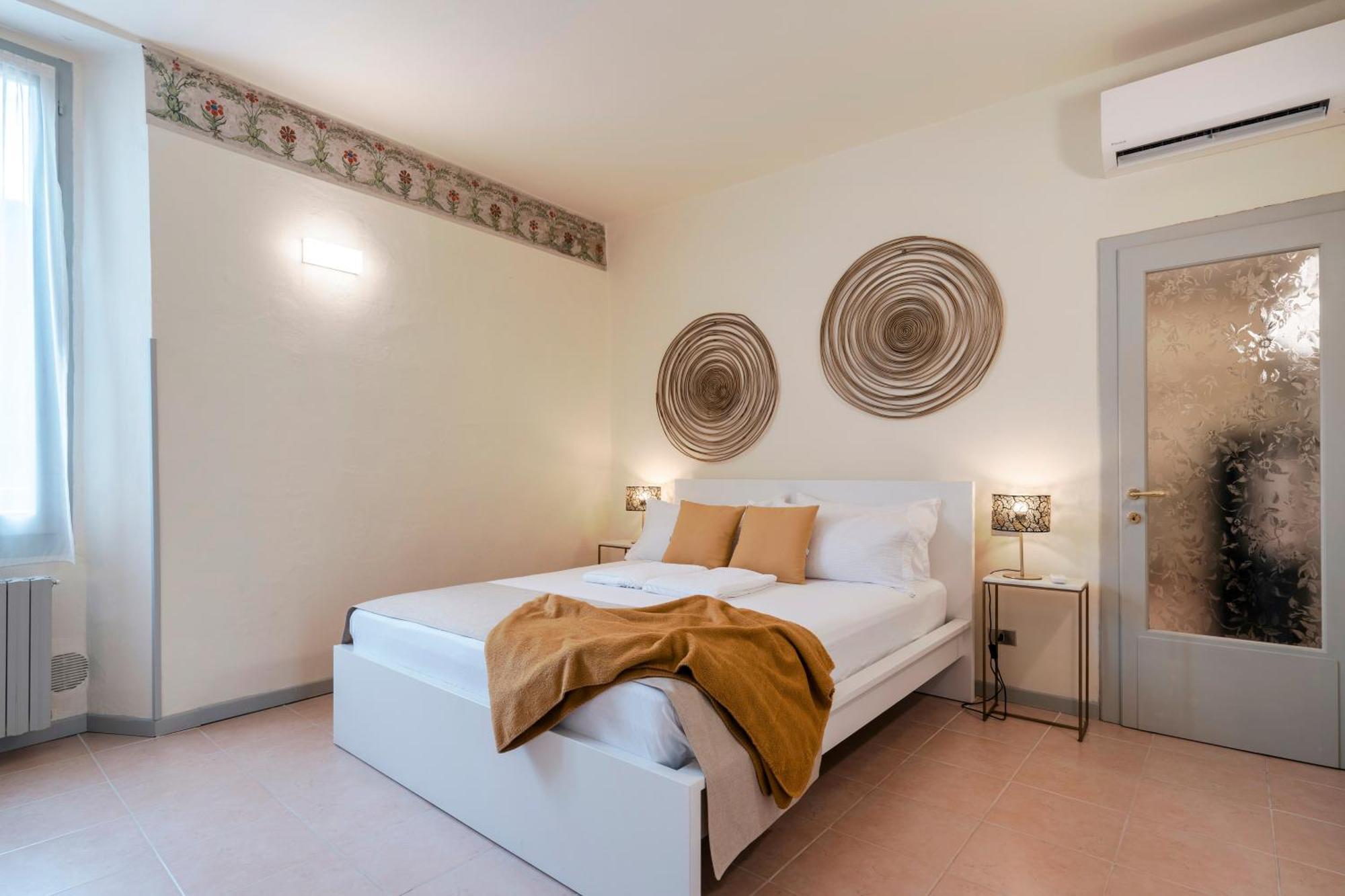 Iseo Portelle Holiday With Private Parking And Bike Storage Exterior photo